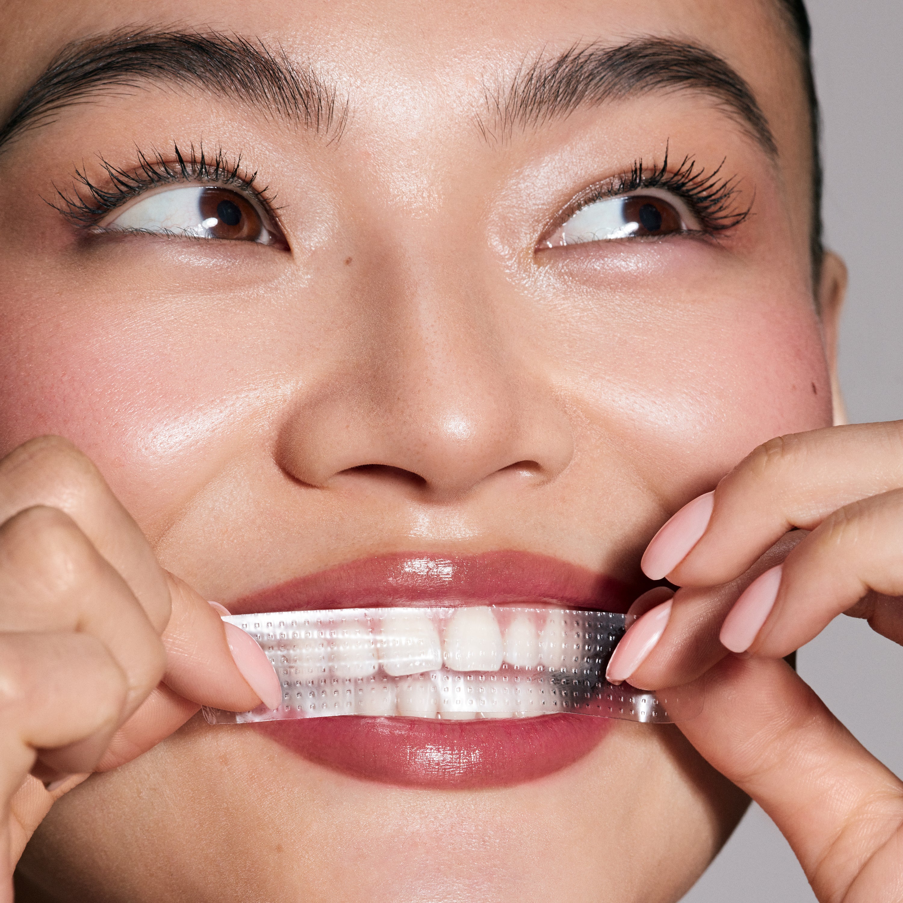 TEETH WHITENING POWDER AND STRIPS BUNDLE